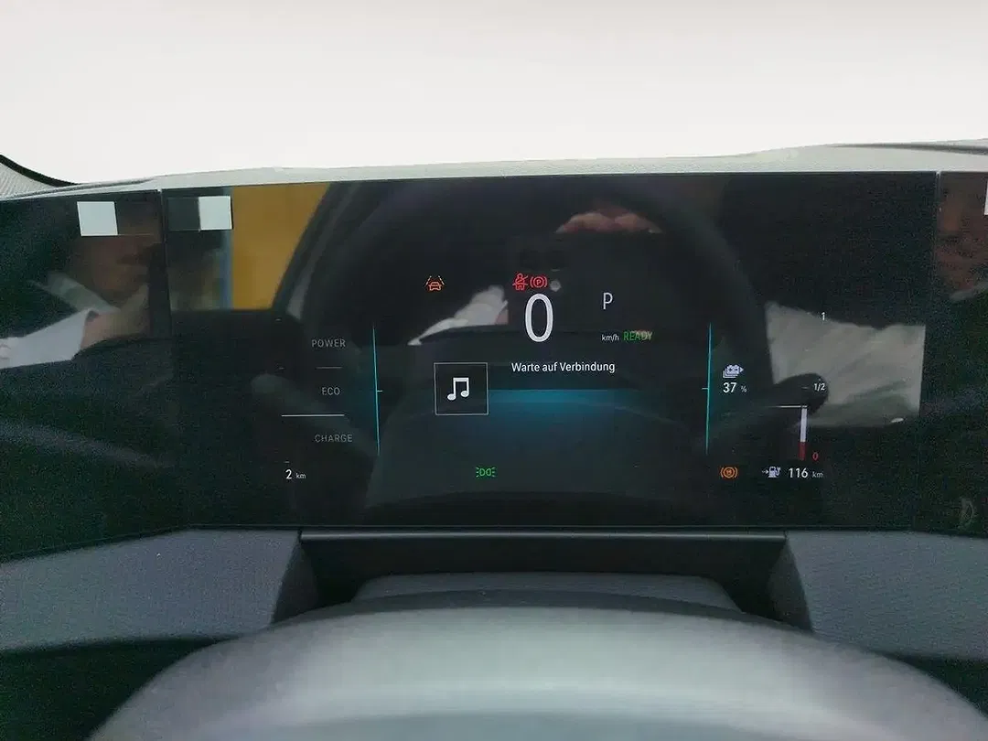 Opel Astra EV GS - Thumbnail 13