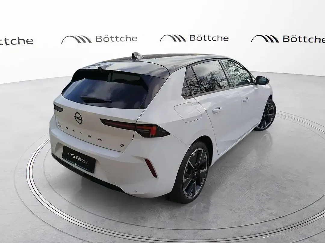 Opel Astra EV GS - Thumbnail 3
