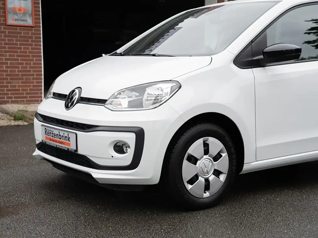 Volkswagen up! Active - Thumbnail 3