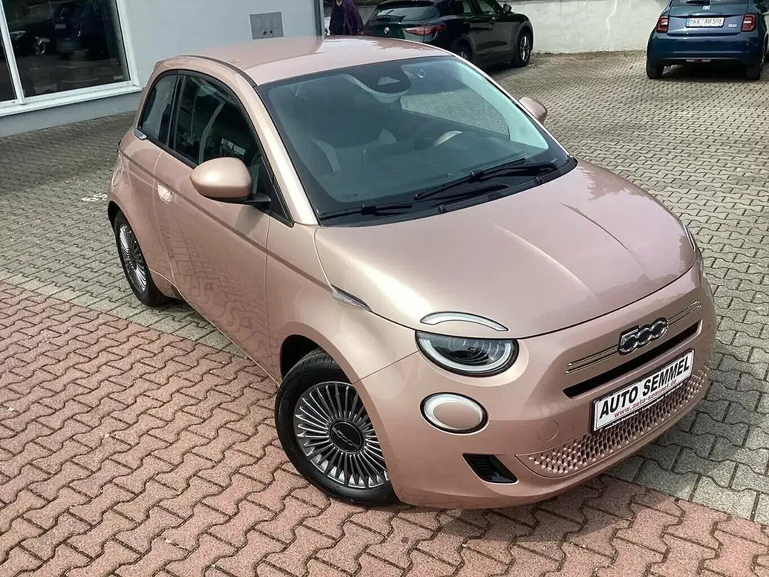 Fiat 500 FireFly Hybrid - Thumbnail 3