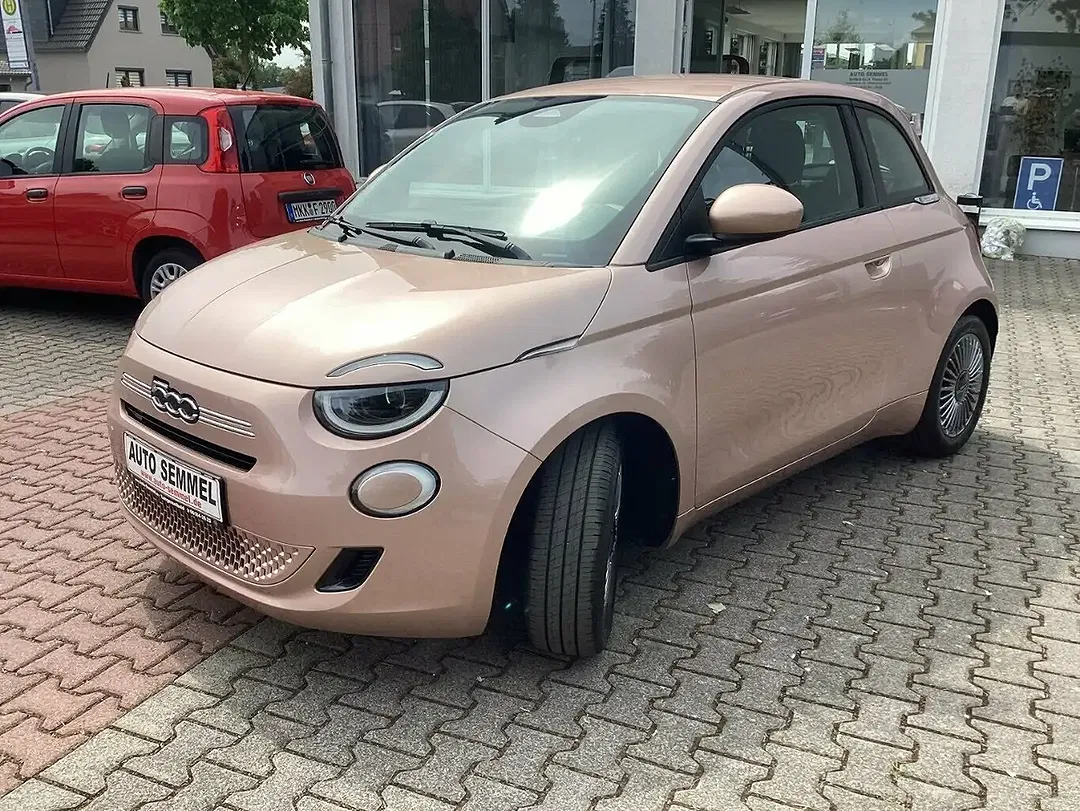 Fiat 500 FireFly Hybrid - Thumbnail 4