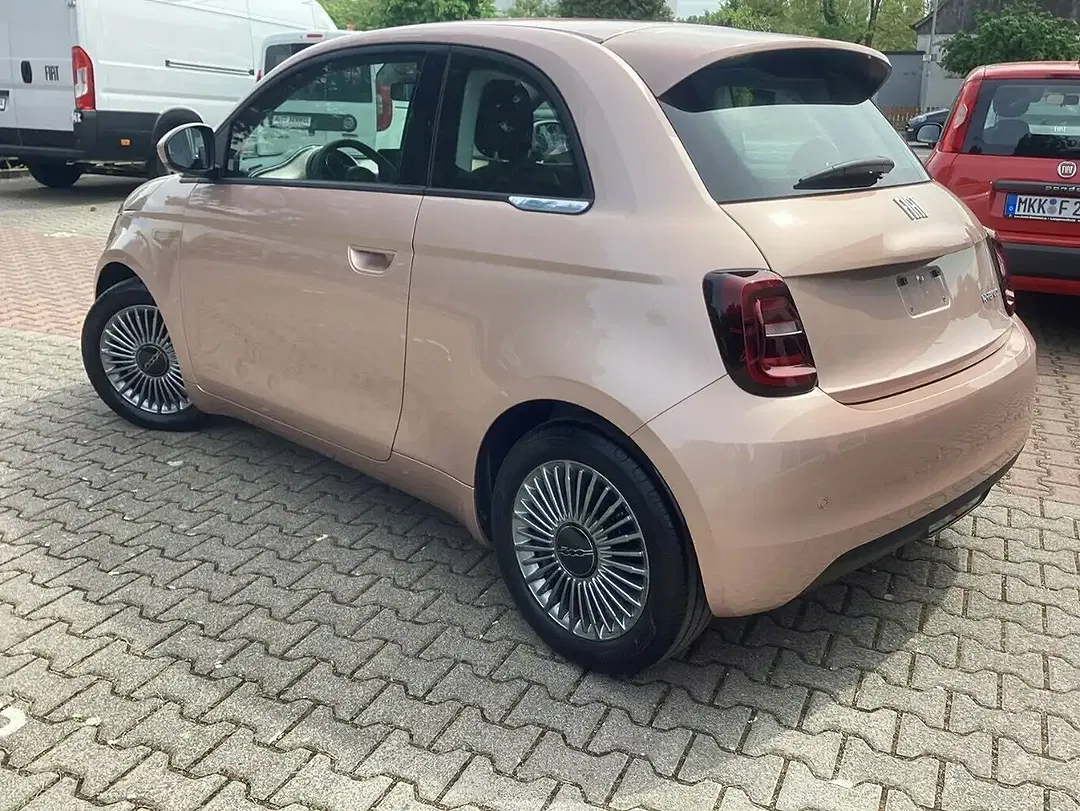 Fiat 500 FireFly Hybrid - Thumbnail 5