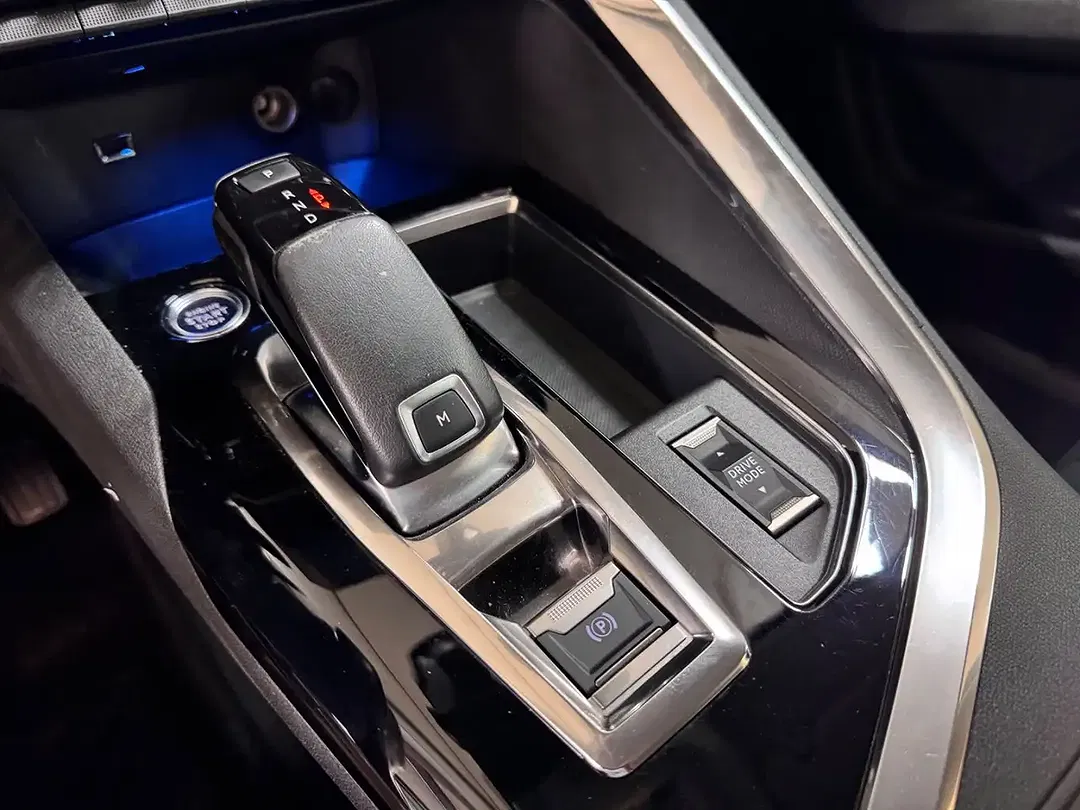 Peugeot 5008 Active - foto 15
