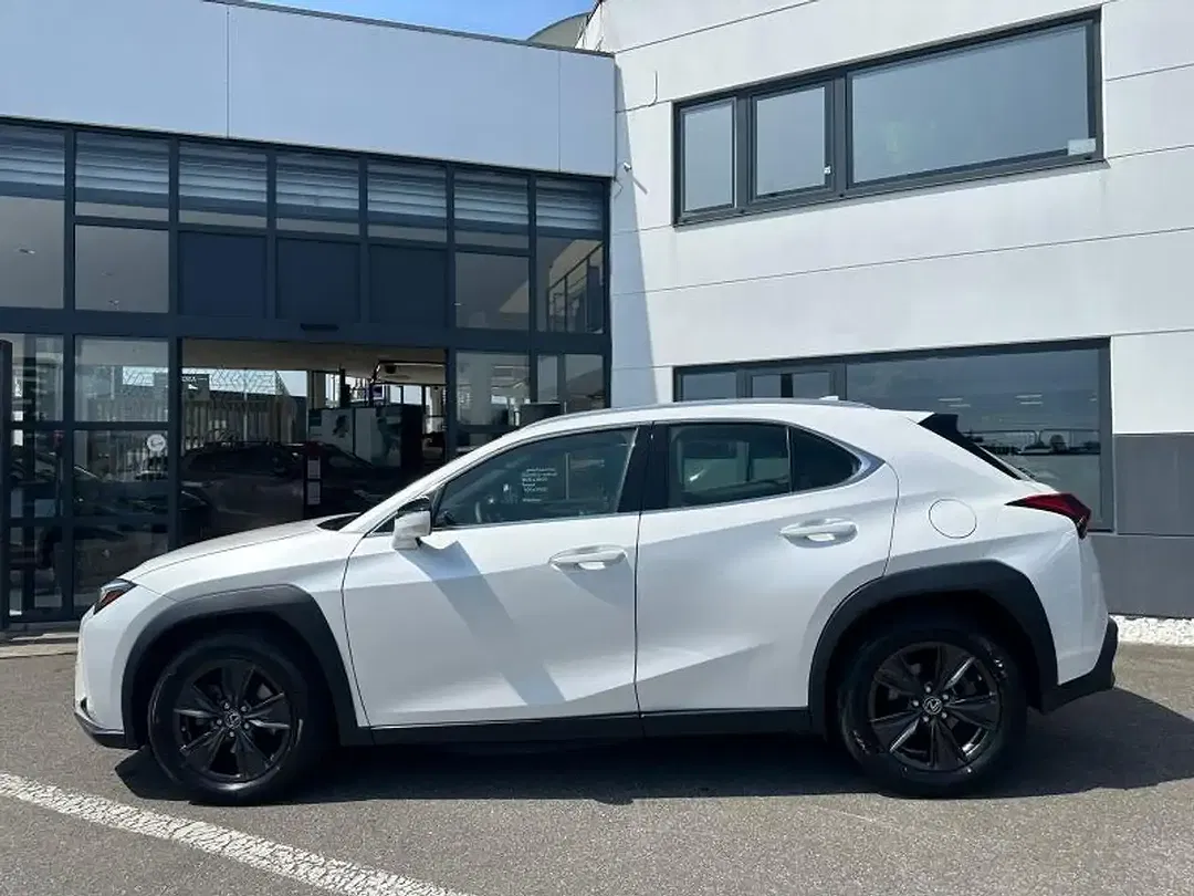 Lexus UX 250h Business Line - Thumbnail 4