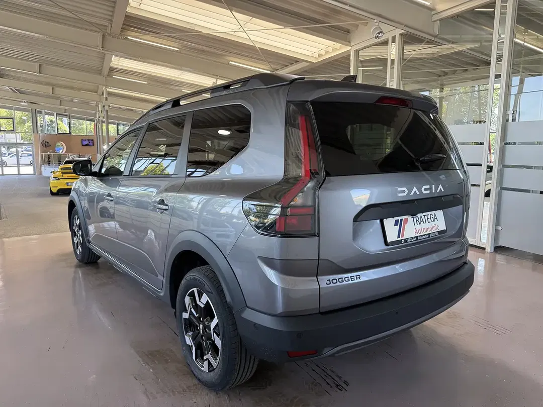 Dacia Jogger TCe Journey - Thumbnail 5