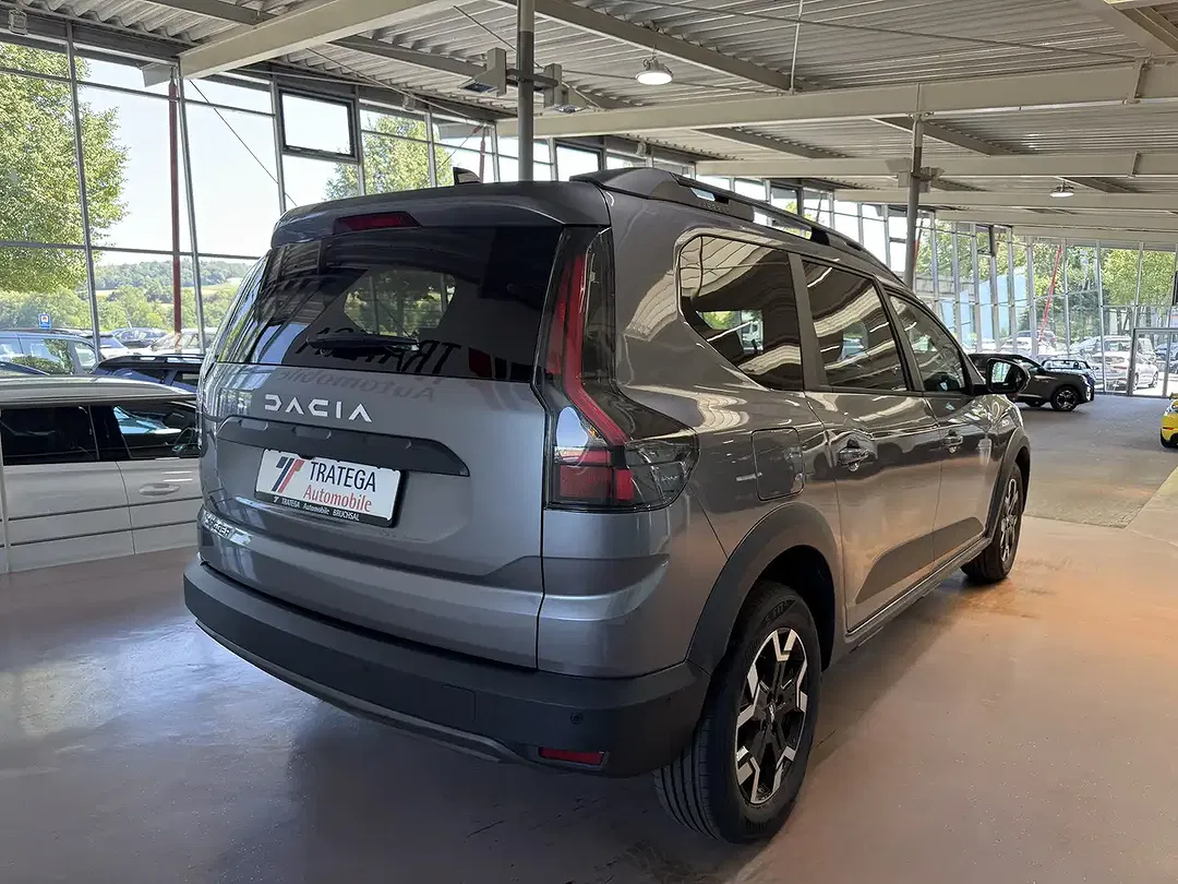 Dacia Jogger TCe Journey - Thumbnail 7