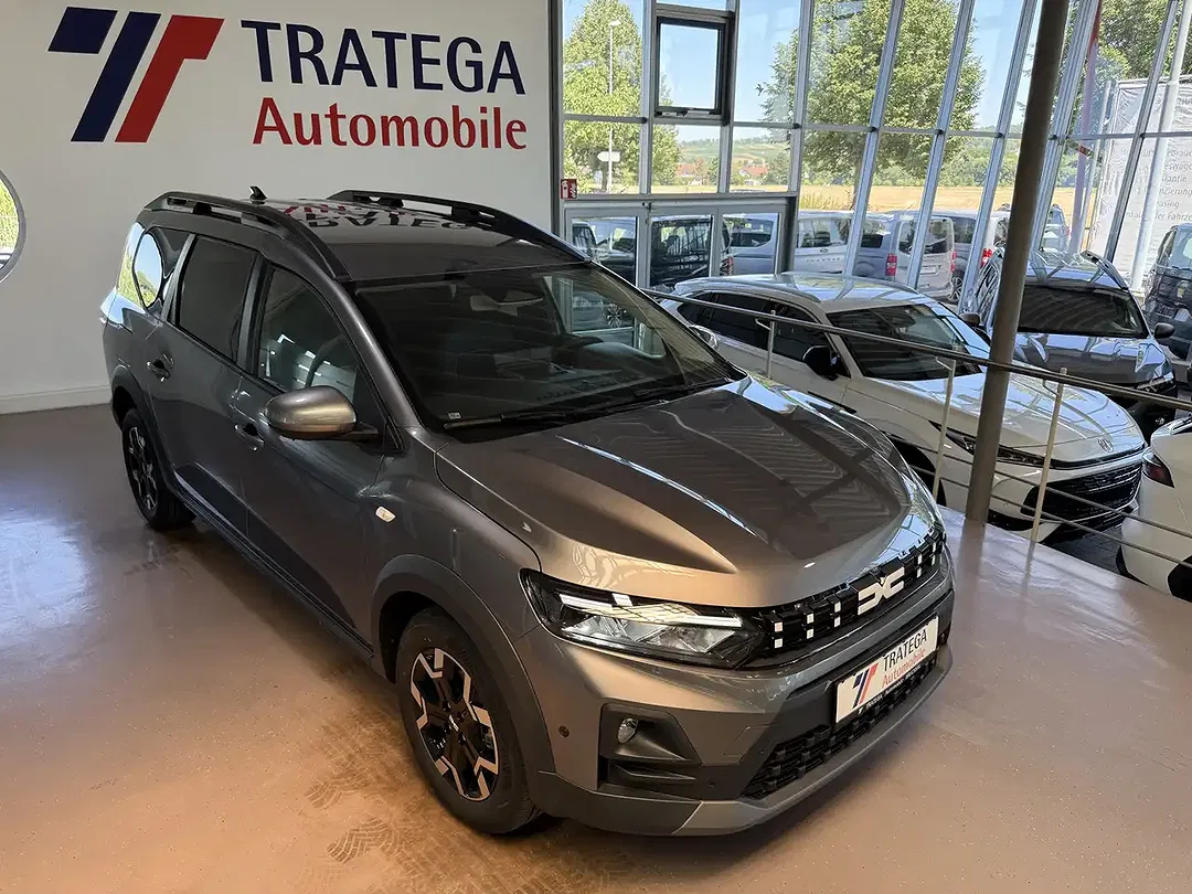 Dacia Jogger TCe Journey - Thumbnail 9