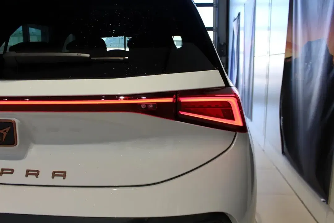 CUPRA Born Edition - foto 15