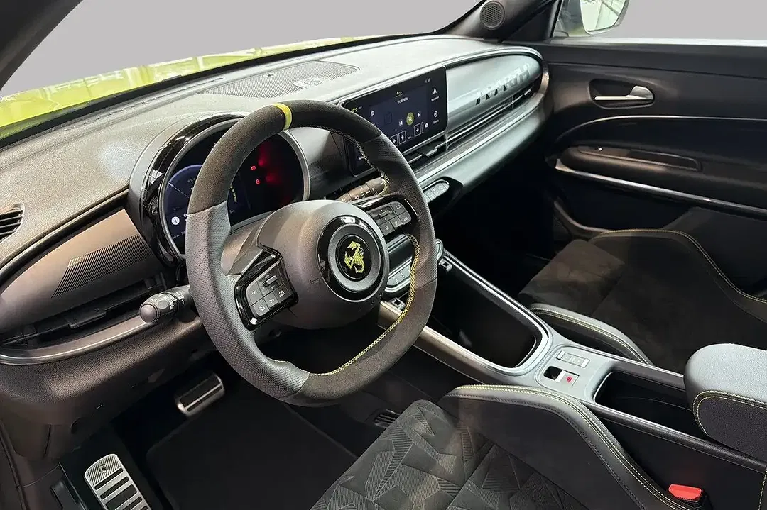 Abarth 600e Turismo - Thumbnail 9