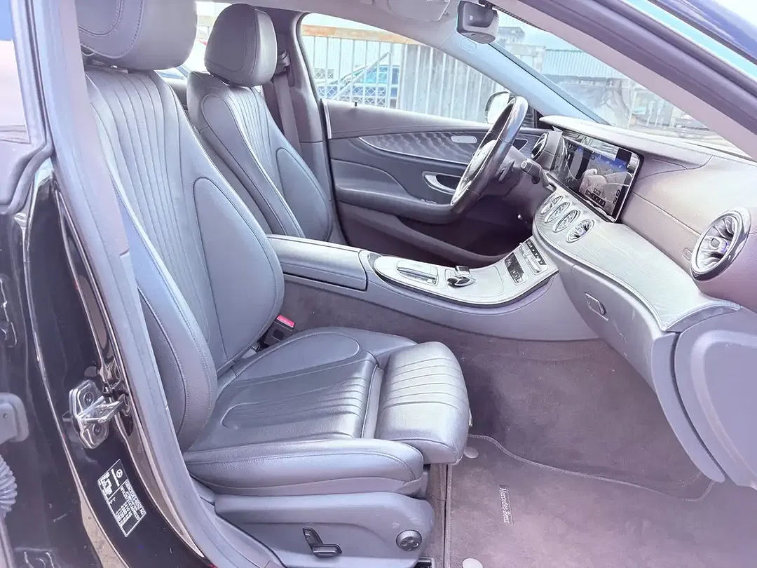 Mercedes-Benz CLS 220 - Thumbnail 7