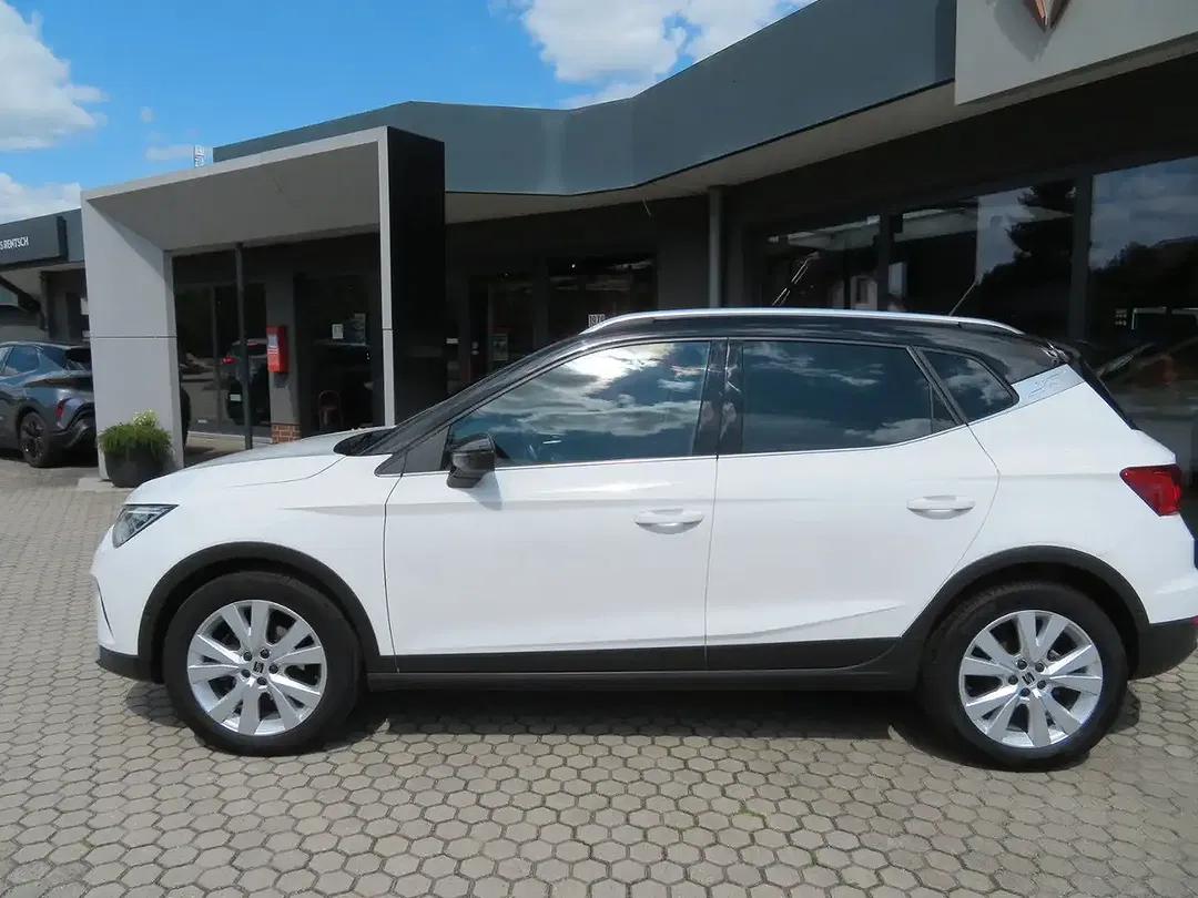 SEAT Arona 1.0 DSG Xperience - Thumbnail 3