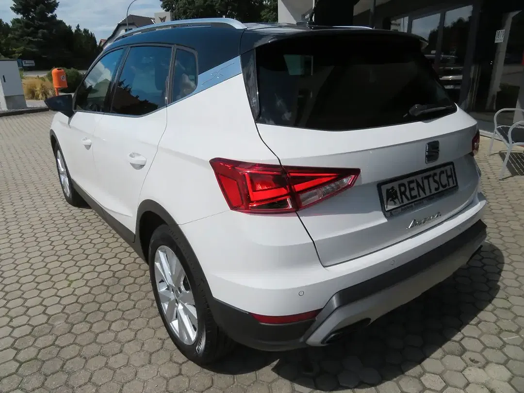 SEAT Arona 1.0 DSG Xperience - Thumbnail 4