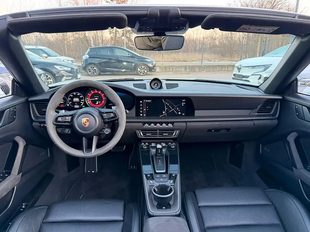 Porsche 911 Sport Chrono Carrera GTS Cabriolet - Thumbnail 13