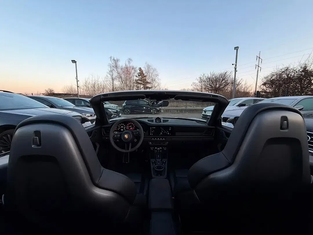 Porsche 911 Sport Chrono Carrera GTS Cabriolet - Thumbnail 14