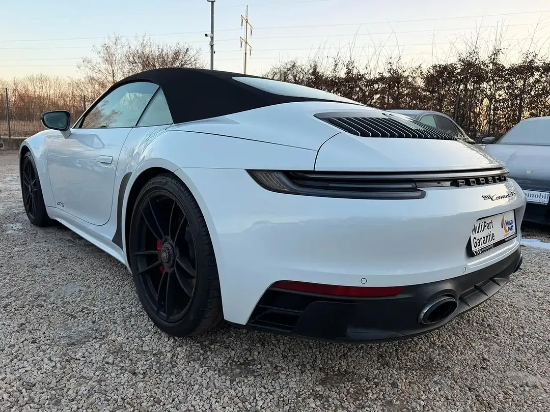 Porsche 911 Sport Chrono Carrera GTS Cabriolet - Thumbnail 6