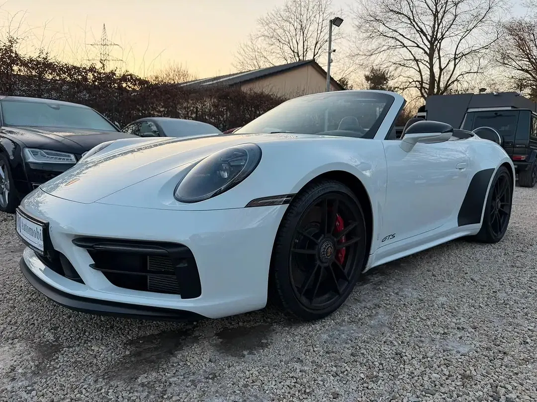 Porsche 911 Sport Chrono Carrera GTS Cabriolet - Thumbnail 7