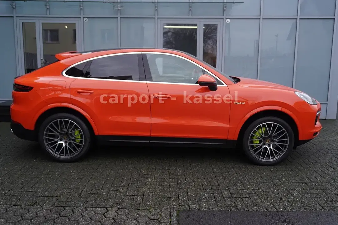 Porsche Cayenne E-Hybrid Coupe - Thumbnail 6