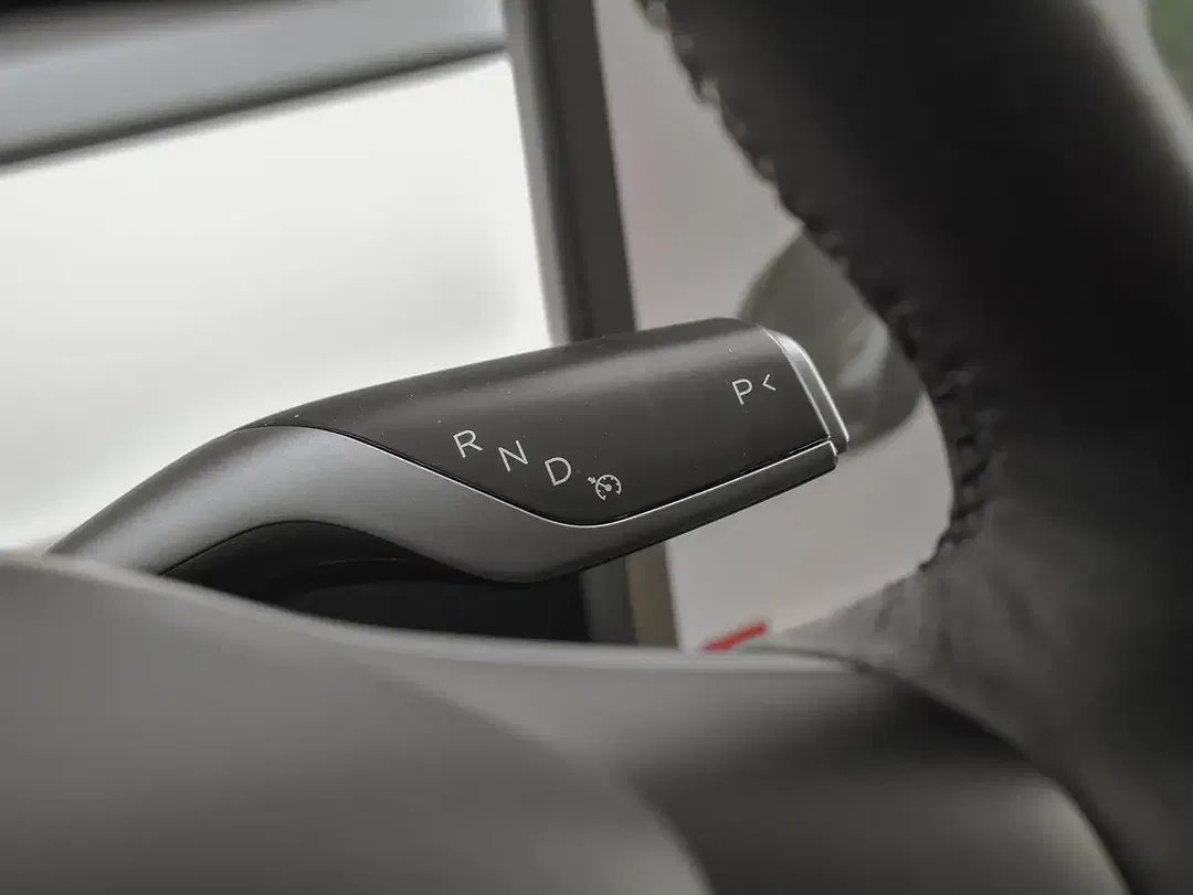Tesla Model 3 AWD Performance - Thumbnail 13
