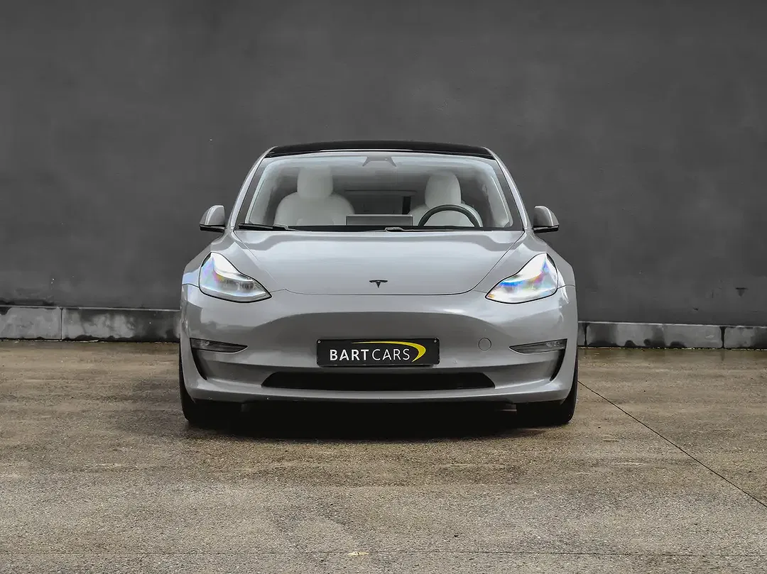 Tesla Model 3 AWD Performance - foto 2
