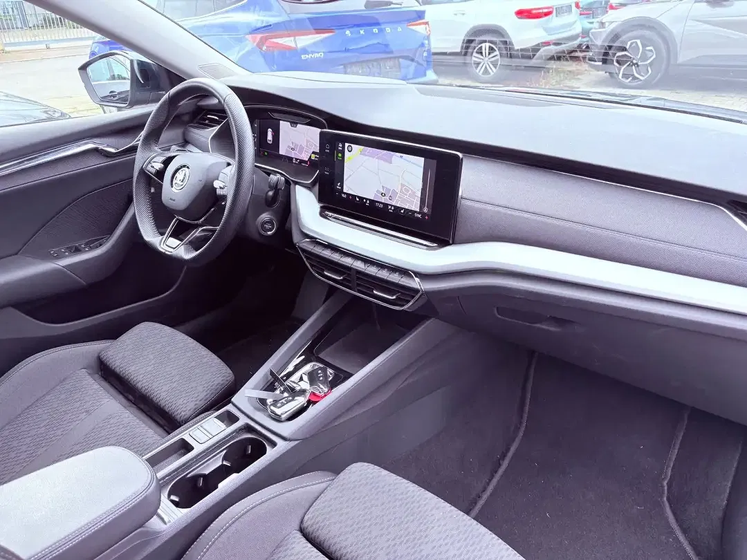 Skoda Octavia 2.0 TDI DSG Combi - Thumbnail 10