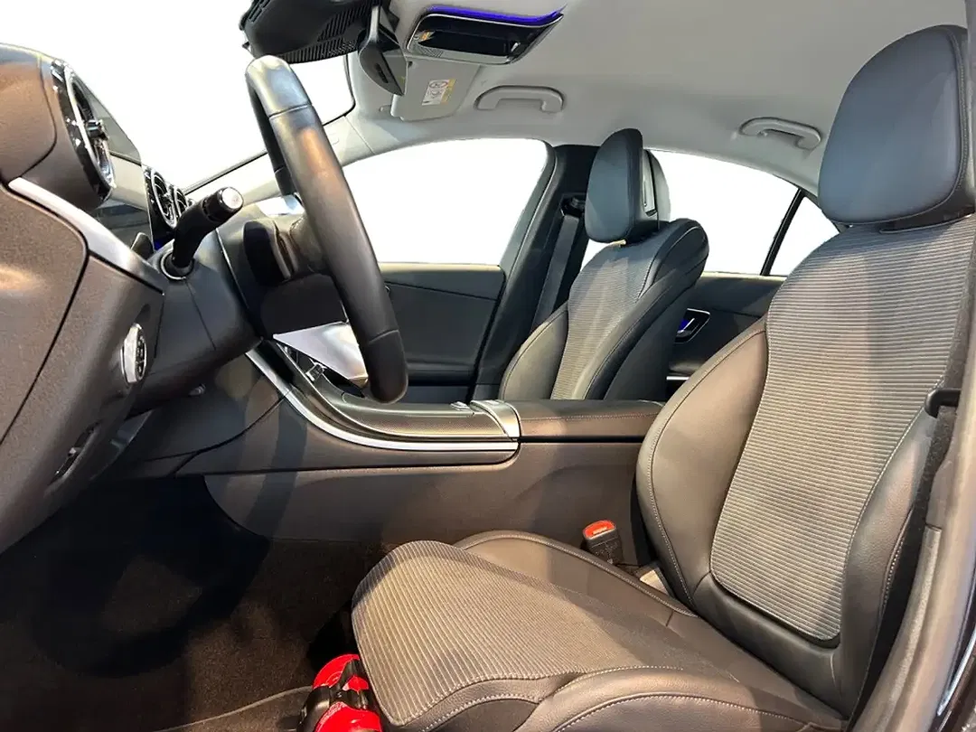 Mercedes-Benz C 300 4MATIC MBUX Avantgarde - Thumbnail 5