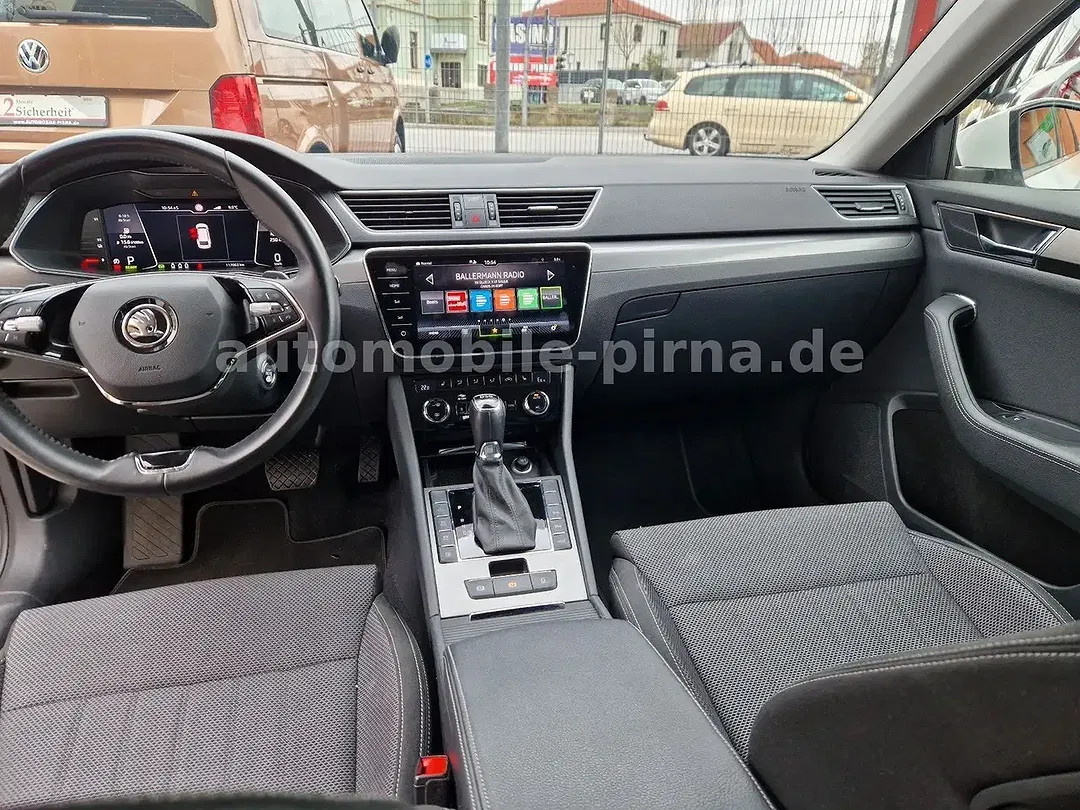 Skoda Superb 1.4 TSI iV Hybrid AUT Combi - Thumbnail 11