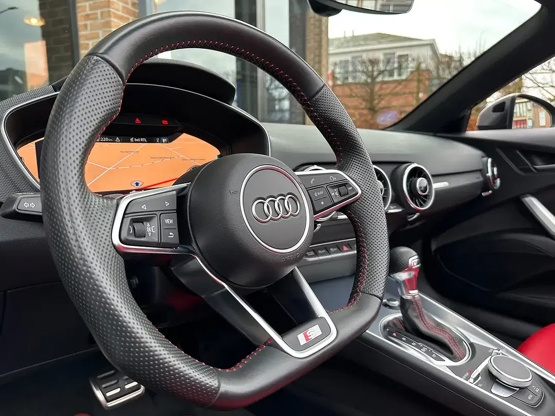 Audi TTS 2.0 TFSI S tronic quattro Roadster - Thumbnail 10