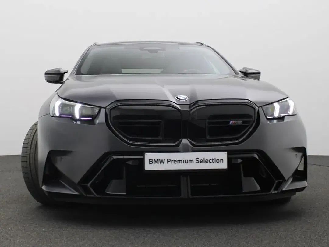 BMW M5 M Touring - Thumbnail 2