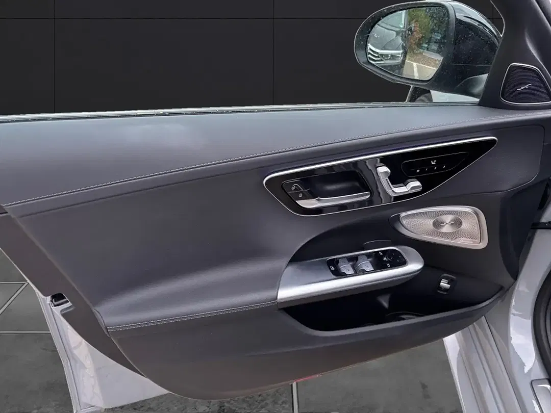 Mercedes-Benz C 300 AMG Night - Thumbnail 10