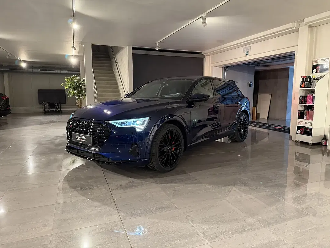 Audi Q8 e-tron Matrix LED Black Edition - Thumbnail 19
