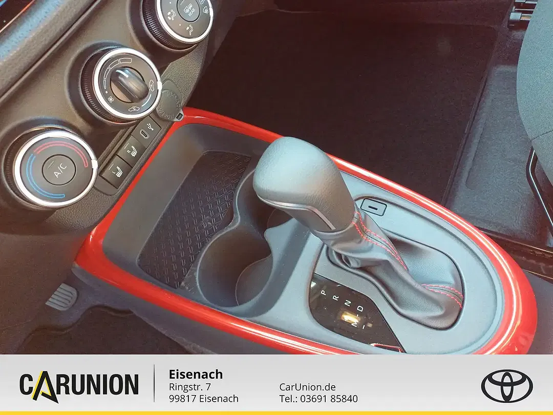 Toyota Aygo X CVT Teamplayer - Thumbnail 13