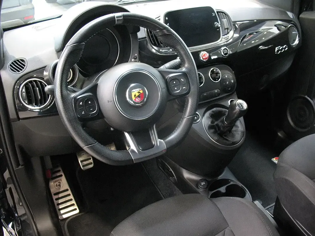 Abarth 500 - Thumbnail 9