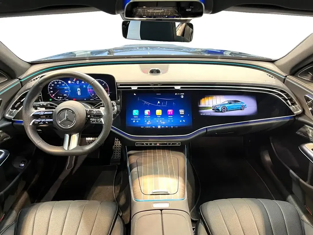 Mercedes-Benz E 220 AMG MBUX Burmester - Thumbnail 3