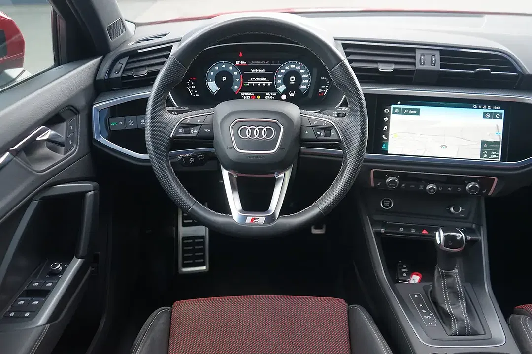 Audi Q3 35 1.5 TFSI S line - Thumbnail 8