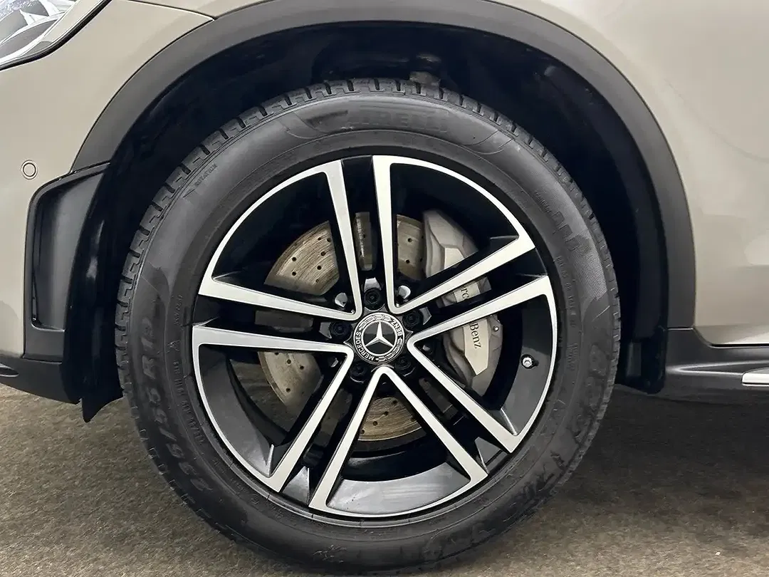 Mercedes-Benz GLC 300 4MATIC AMG Night - Thumbnail 7