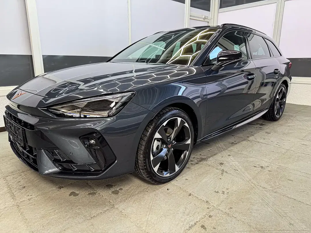 CUPRA Leon 1.5 TSI Sportstourer - Thumbnail 1