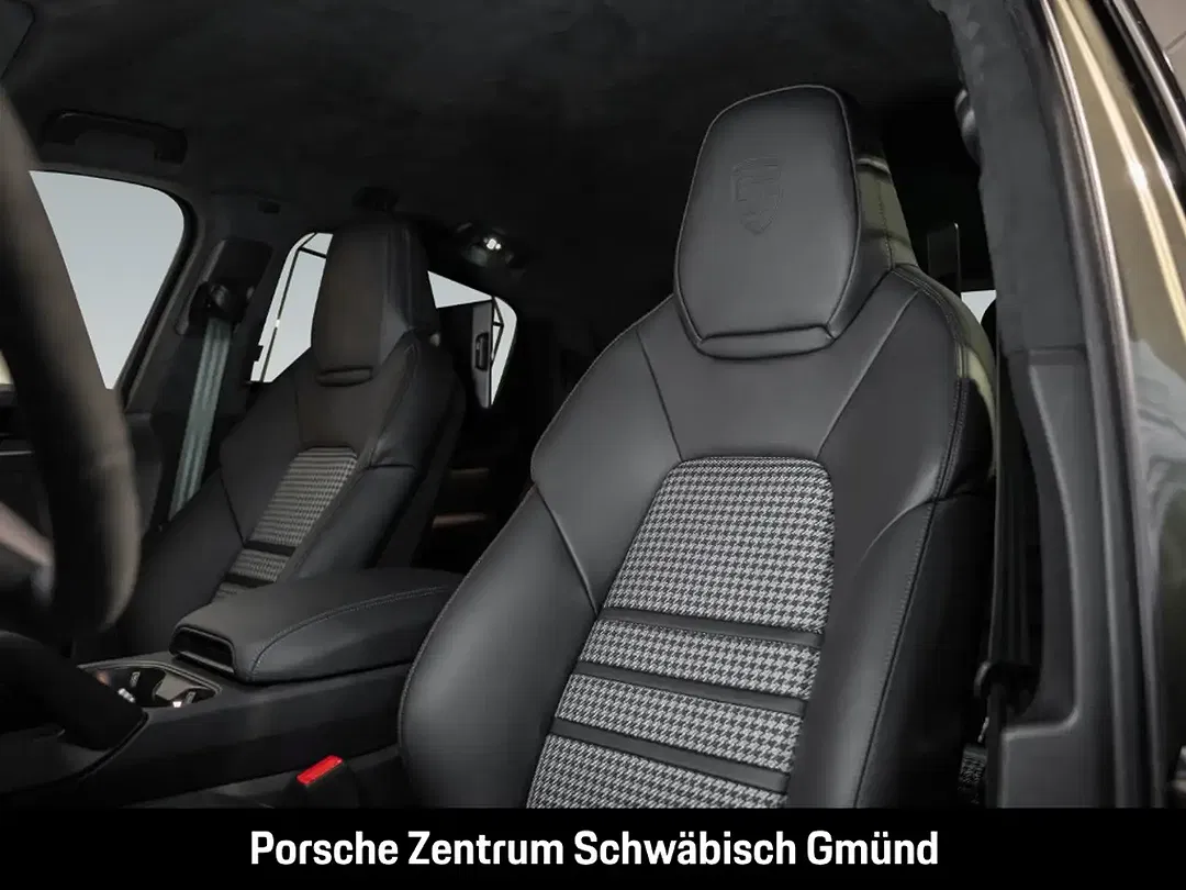Porsche Cayenne E-Hybrid S Coupe Edition - Thumbnail 5