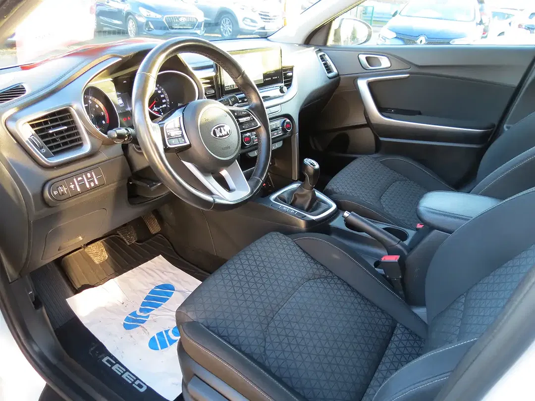 Kia Ceed SW / cee'd SW Vision - foto 15