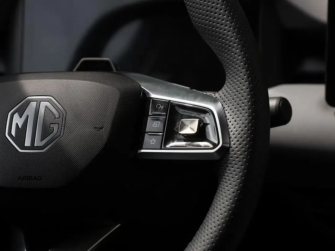 MG MGS5 EV Luxury Long Range - Thumbnail 13