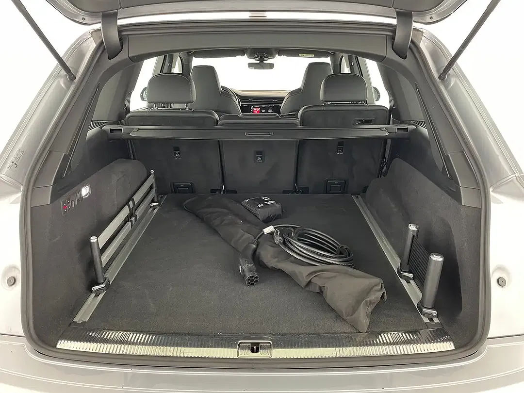 Audi Q7 55 TFSI e quattro S line - Thumbnail 8