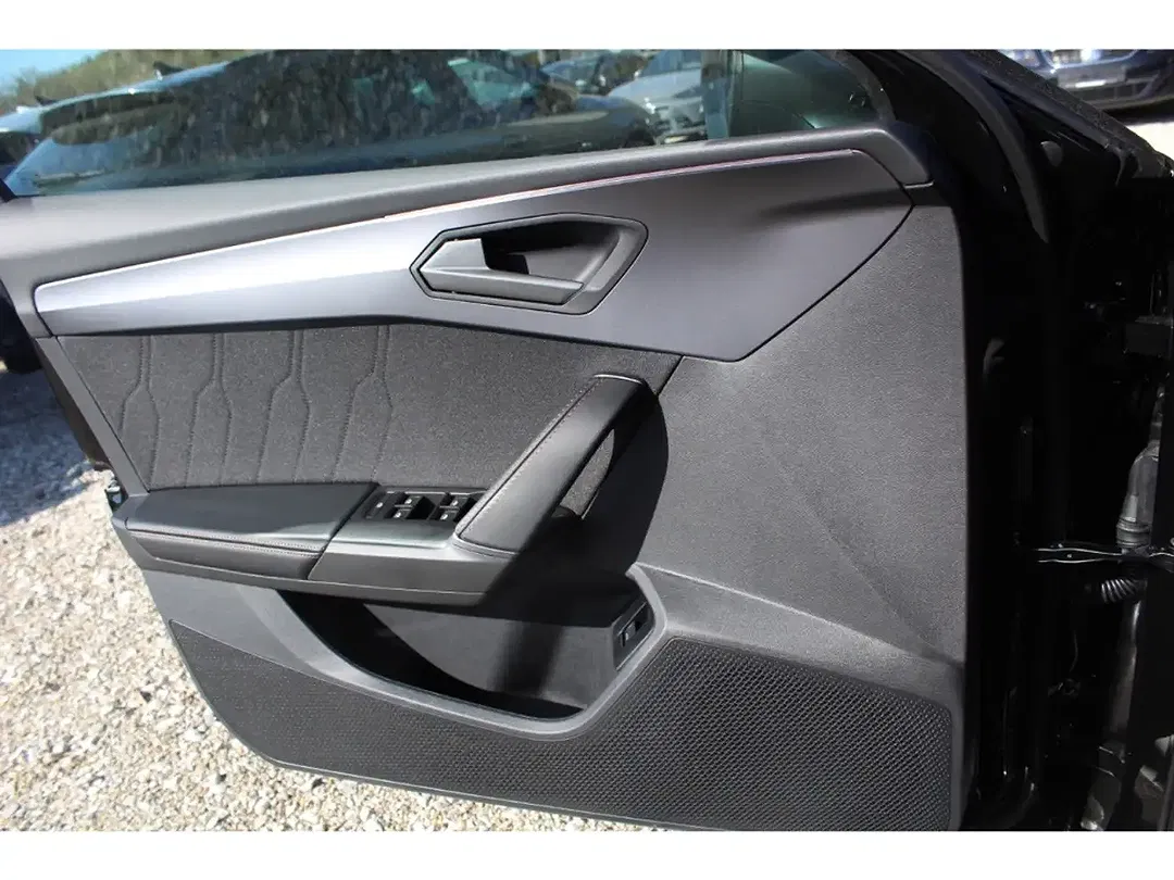 CUPRA Leon 1.5 TSI DSG Matrix LED Sportstourer - Thumbnail 11