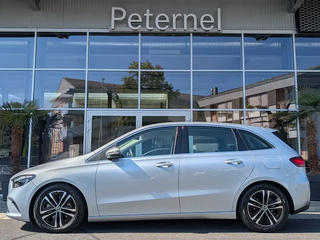 Mercedes-Benz B 180 AUT Progressive - Thumbnail 3