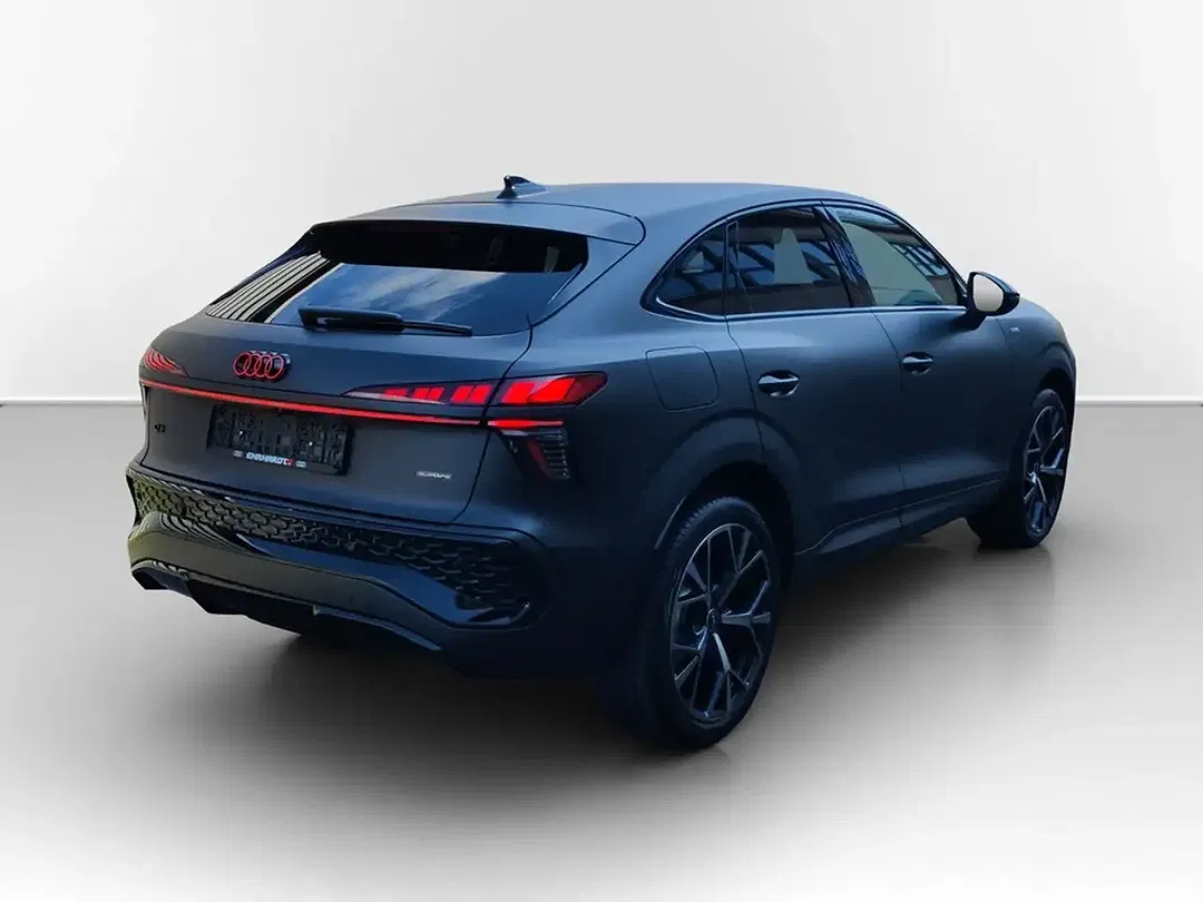 Audi Q3 TFSI S tronic quattro Sportback S line - Thumbnail 4