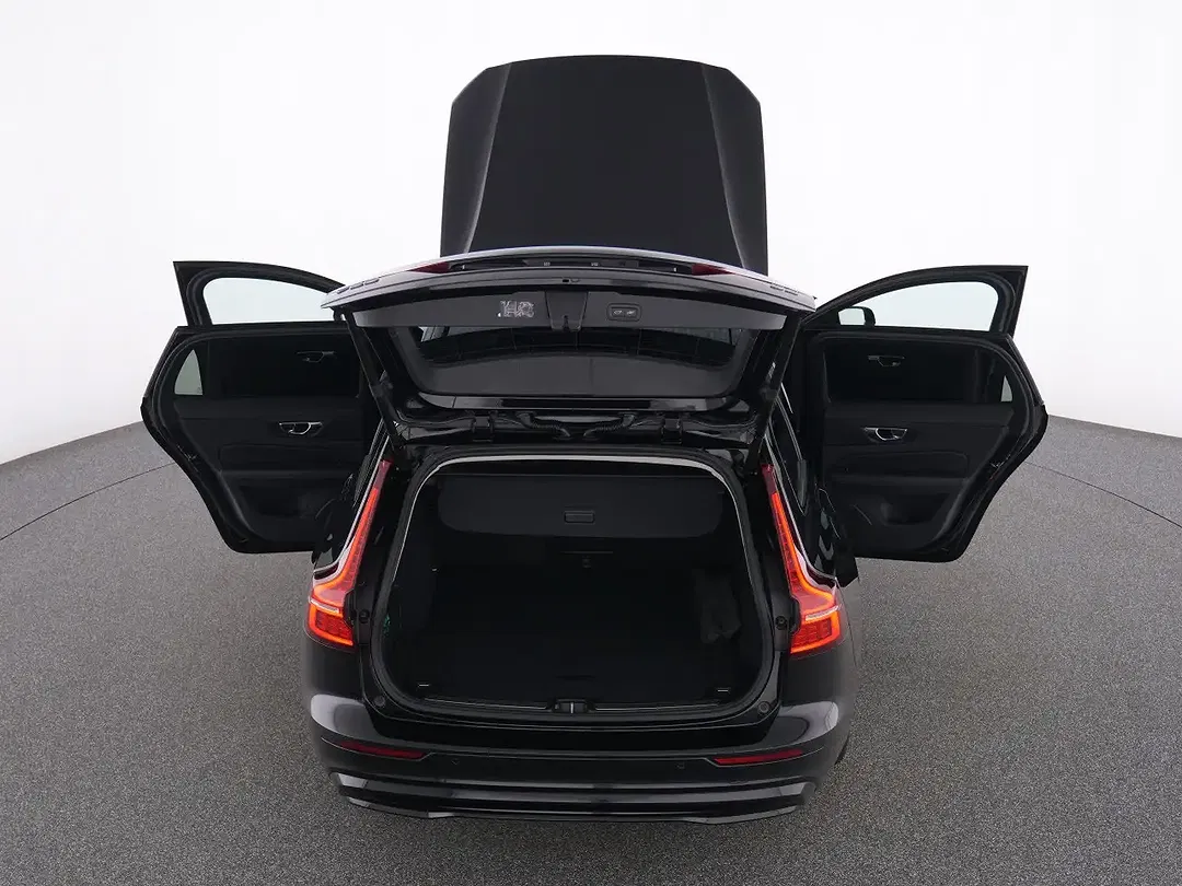 Volvo V60 B4 Plus Dark - Thumbnail 13