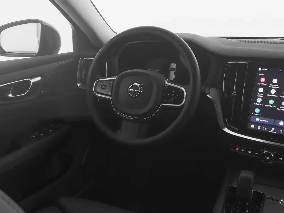 Volvo V60 B4 Plus Dark - Thumbnail 4