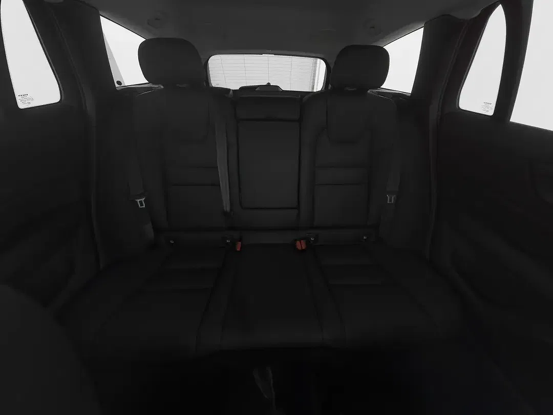 Volvo V60 B4 Plus Dark - Thumbnail 5