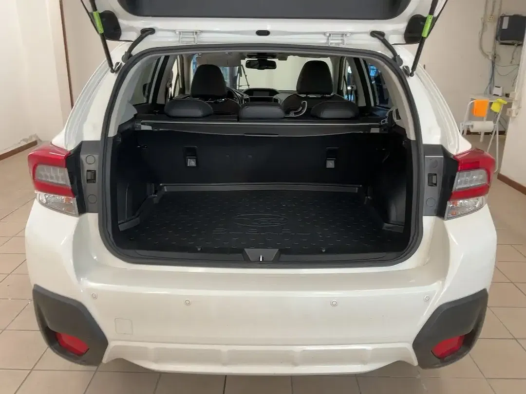 Subaru XV 2.0 e-Boxer AUT AWD Premium - Thumbnail 7