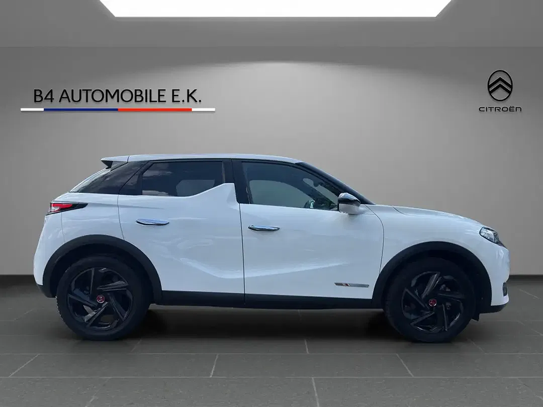 DS Automobiles DS 3 Crossback - Thumbnail 4