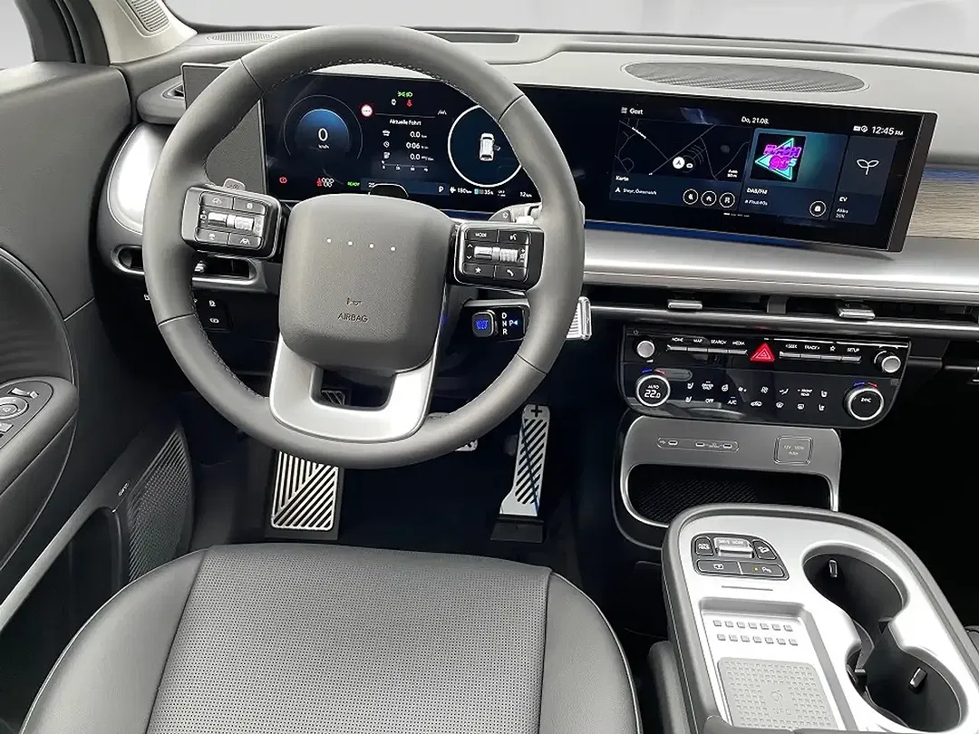 Hyundai IONIQ 9 - Thumbnail 13