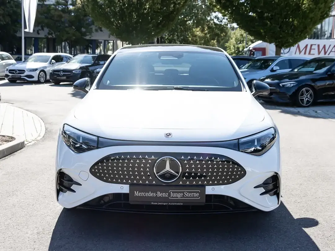Mercedes-Benz CLA 250 AMG Line - Thumbnail 8
